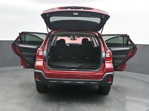Used 2018 Subaru Outback 2.5i Premium image 45