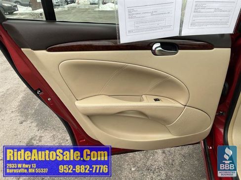 Used 2010 Buick Lucerne CXL image 11