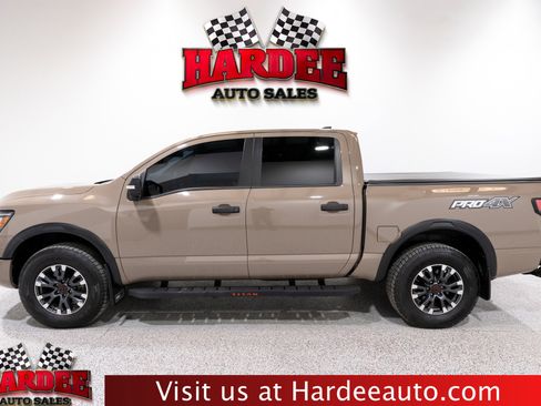 Used 2024 Nissan Titan PRO-4X w/ Pro-4x Convenience Package image 1