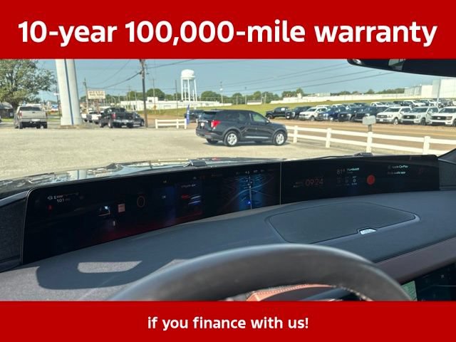 Used 2025 Lincoln Navigator Reserve AWD/4WD image 27