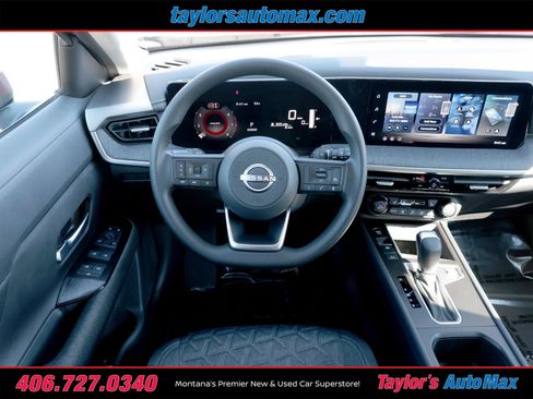 New 2026 Nissan Kicks SV w/ SV Premium Package AWD/4WD image 28