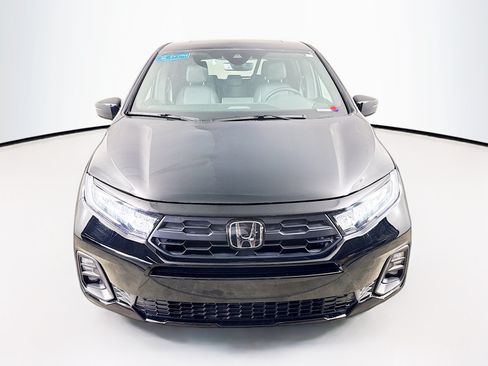Certified 2026 Honda Odyssey Sport-L image 3