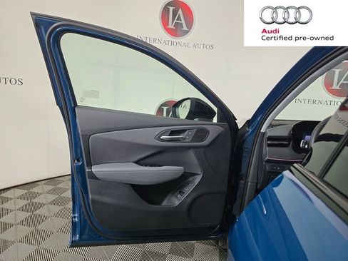 Certified 2026 Audi Q3 quattro 2.0T w/ 20" Wheel Package AWD/4WD image 13