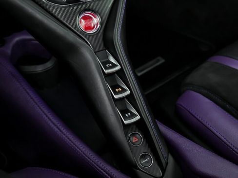 Used 2019 McLaren 720S RWD image 35