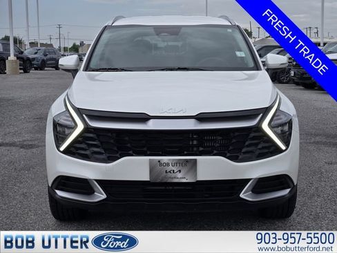 Used 2023 Kia Sportage EX AWD/4WD image 2
