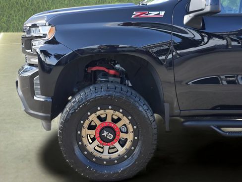 Used 2021 Chevrolet Silverado 1500 RST AWD/4WD image 10
