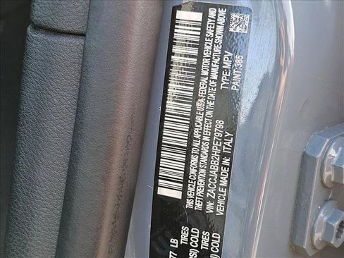 Used 2017 Jeep Renegade Altitude FWD image 30