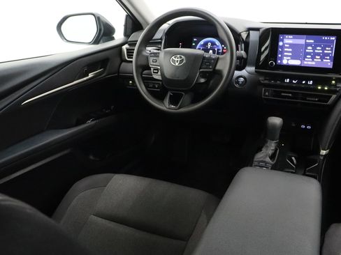 Certified 2025 Toyota Camry LE w/ Convenience Package FWD image 31