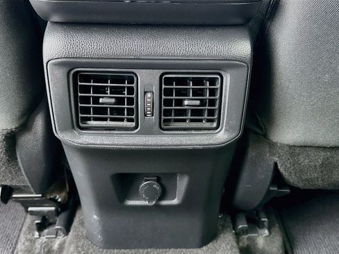 Used 2023 Toyota RAV4 LE FWD image 16