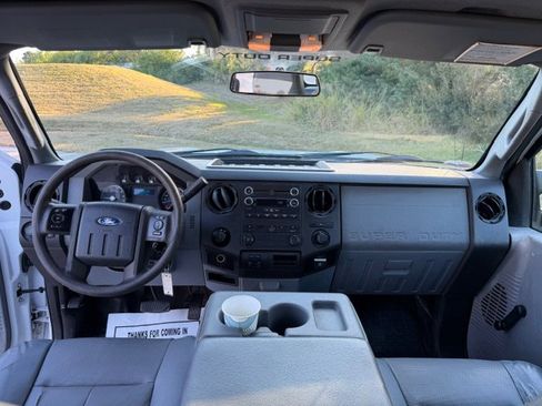 Used 2016 Ford F250 XL w/ XL Value Package image 12