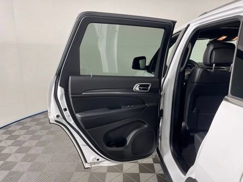 Used 2021 Jeep Grand Cherokee Limited AWD/4WD image 37