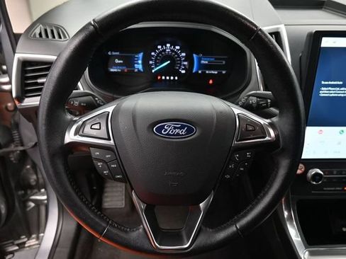 Used 2024 Ford Edge Titanium AWD/4WD image 23