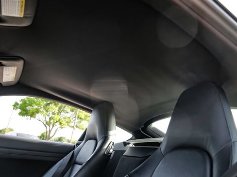 Used 2017 Porsche 718 Cayman RWD image 26