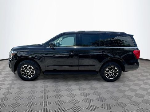 Used 2024 Ford Expedition XLT AWD/4WD image 9