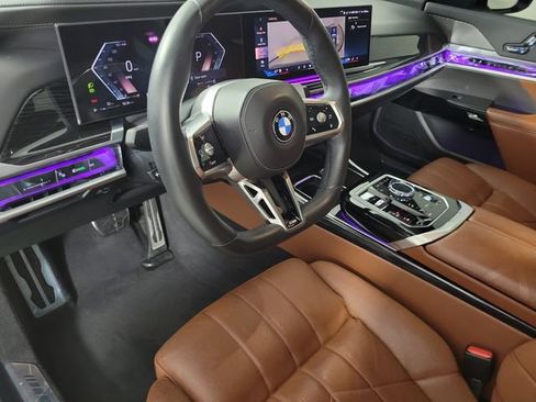 Used 2023 BMW 740i RWD image 21