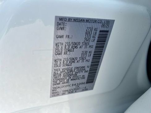 Certified 2026 INFINITI QX60 Luxe w/ Cargo Package AWD/4WD image 34
