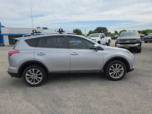 Used 2018 Toyota RAV4 Limited w/ Advanced Technology Package AWD/4WD image 5
