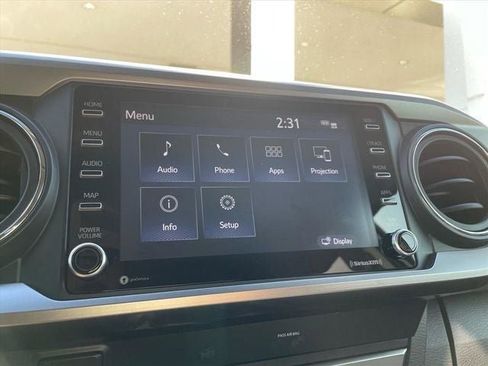 Used 2022 Toyota Tacoma SR5 image 18