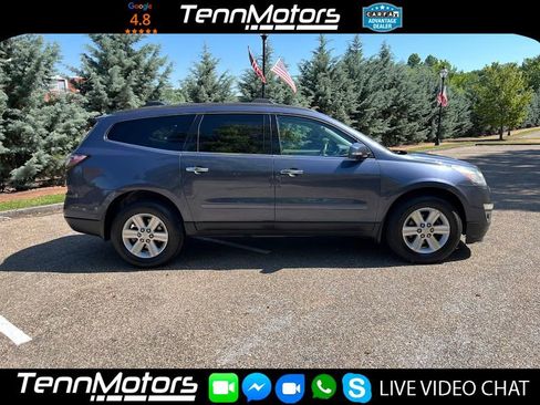 Used 2014 Chevrolet Traverse LT FWD image 2
