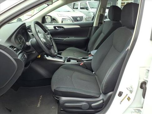 Used 2019 Nissan Sentra S image 15