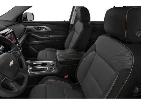 Used 2019 Chevrolet Traverse LT w/ LPO, Blackout Package AWD/4WD image 6