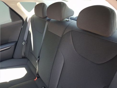 New 2026 Kia K4 FWD image 21