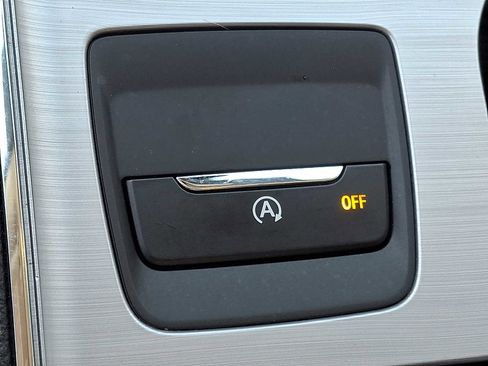 Used 2022 Ford Edge SEL w/ Convenience Package image 23