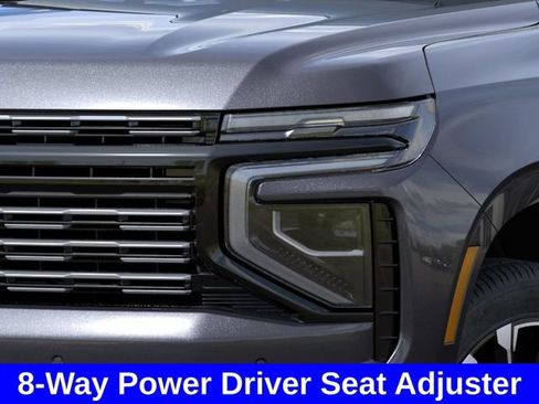 New 2026 Chevrolet Suburban High Country AWD/4WD image 11