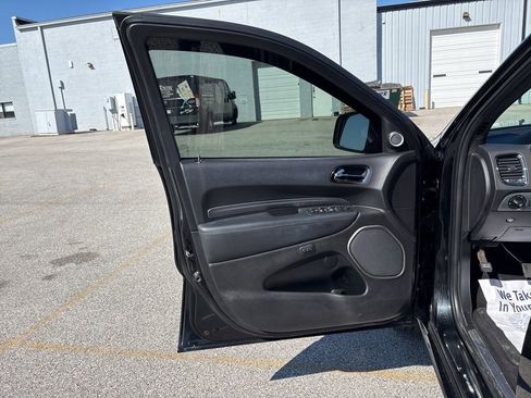 Used 2020 Dodge Durango R/T w/ Blacktop Package image 30