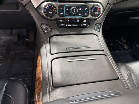 Used 2020 Chevrolet Tahoe Premier image 32