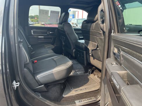 Used 2016 RAM 1500 Limited AWD/4WD image 31