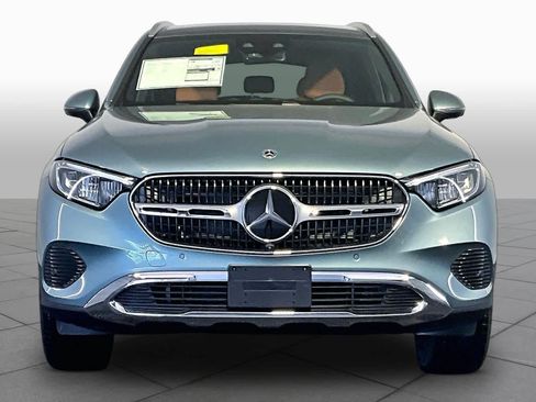 New 2026 Mercedes-Benz GLC 300 4MATIC image 2
