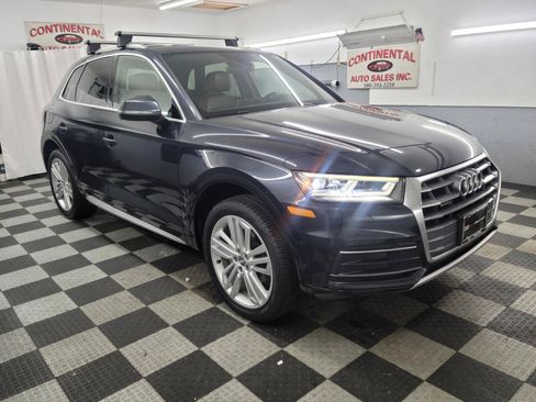 Used 2018 Audi Q5 2.0T Premium Plus w/ Premium Plus Package AWD/4WD image 6