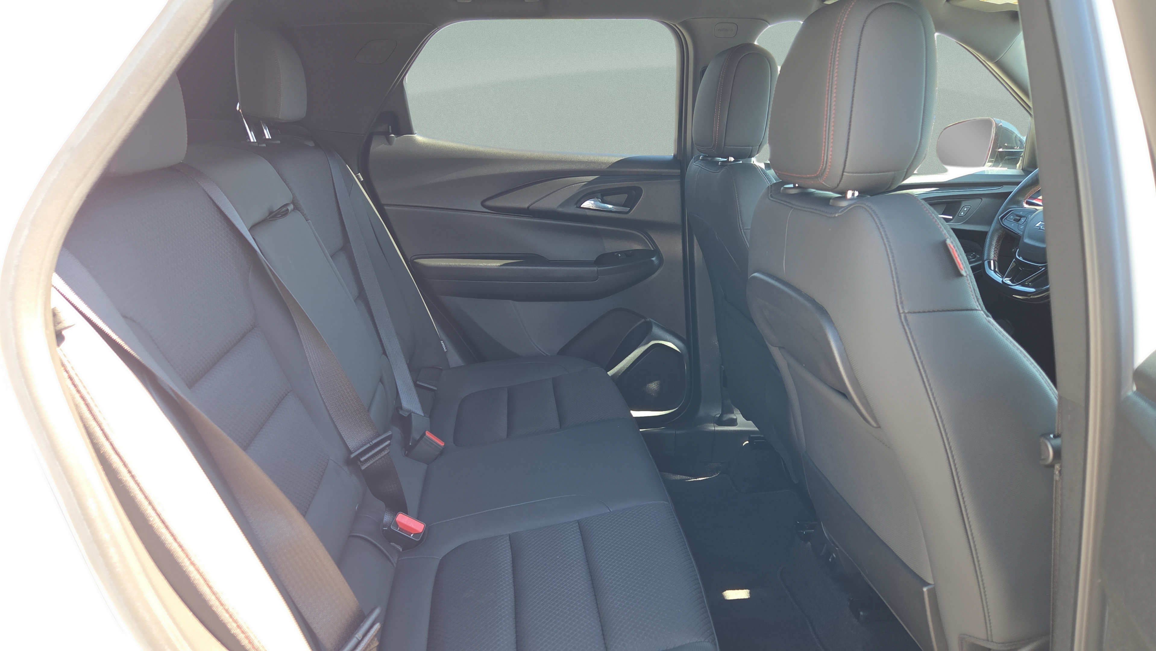Used 2023 Chevrolet TrailBlazer RS w/ Convenience Package FWD image 15