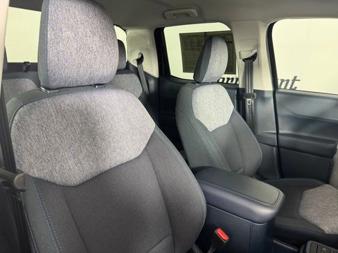 Used 2026 Ford Maverick XLT FWD image 34