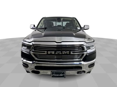 Used 2019 RAM 1500 Laramie AWD/4WD image 3