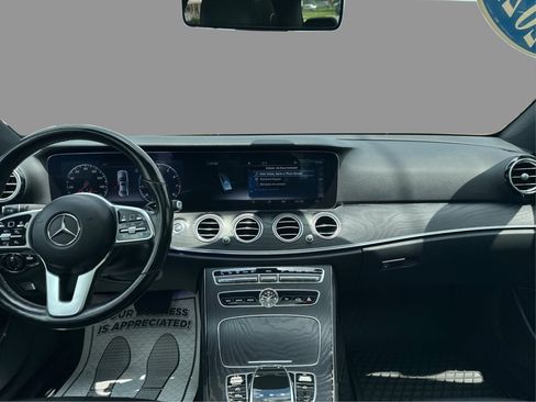 Used 2020 Mercedes-Benz E 350 4MATIC Sedan w/ Parking Assistance Package image 29