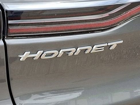 Used 2024 Dodge Hornet GT image 40