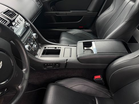 Used 2015 Aston Martin V8 Vantage GT RWD image 61