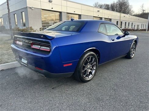 Certified 2018 Dodge Challenger GT w/ Technology Group image 8