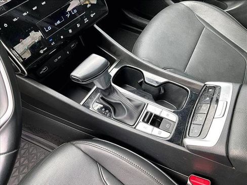 Used 2024 Hyundai Santa Cruz Limited image 15