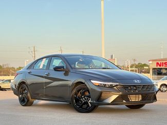 Used 2026 Hyundai Elantra Sport video 2