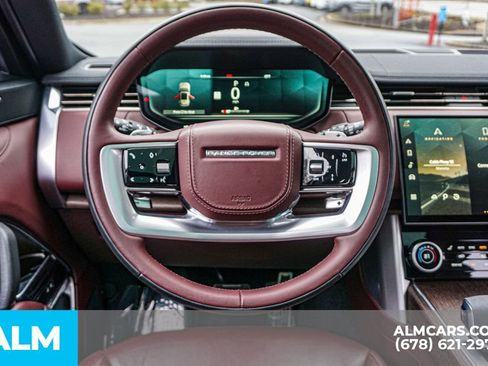 Used 2023 Land Rover Range Rover SE image 27