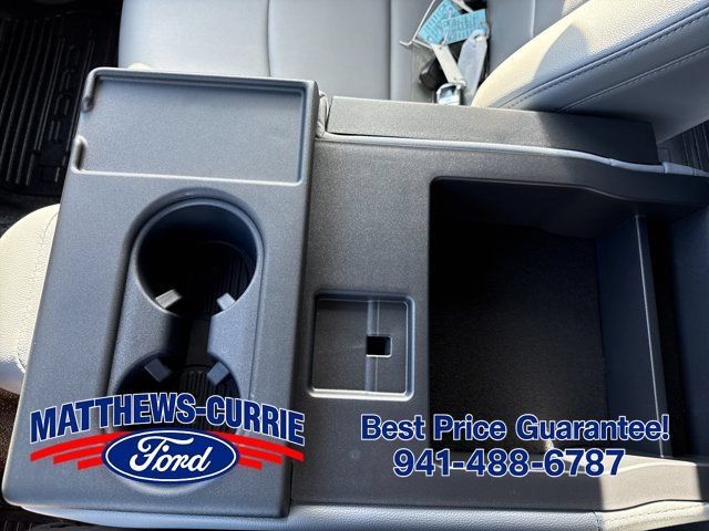 New 2026 Ford F250 XL w/ XL Driver Assist Package RWD image 20