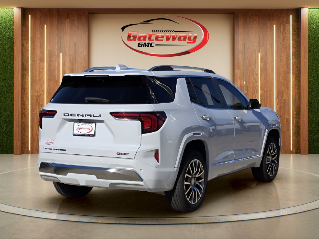 New 2027 GMC Terrain Denali w/ LPO, Floor Liner Package AWD/4WD image 5