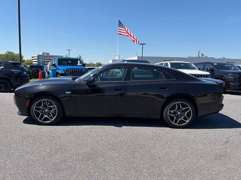 New 2026 Dodge Charger R/T AWD/4WD image 4