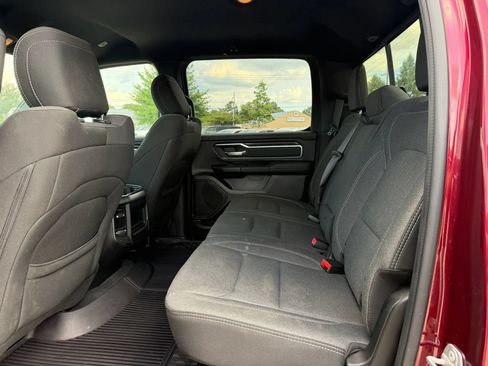Used 2019 RAM 1500 Big Horn AWD/4WD image 19