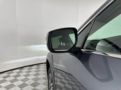 Used 2024 Subaru Outback Premium image 22