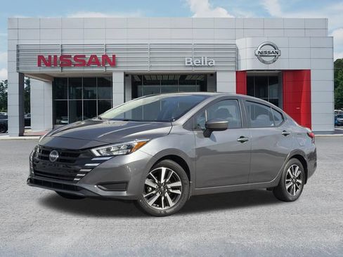 Used 2025 Nissan Versa SV w/ Trunk Package FWD image 1