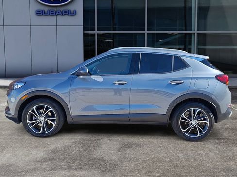 Used 2020 Buick Encore GX Essence image 7